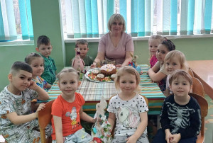 Пасха - один из самых светлых и радостных христианских праздников. Пасха - один из самых светлых и радостных христианских праздников.